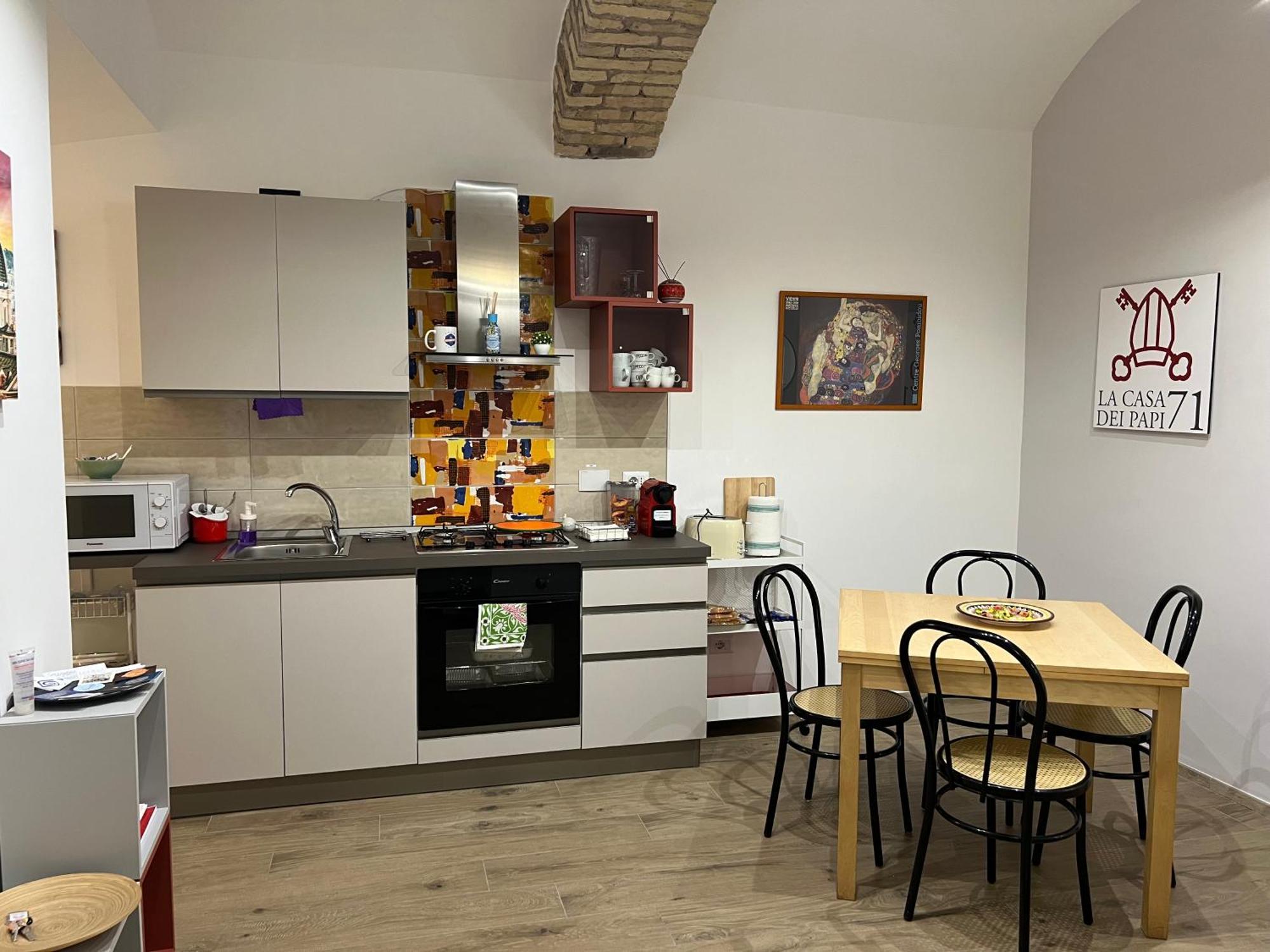 La Casa Dei Papi 71 Apartment โรม ภายนอก รูปภาพ